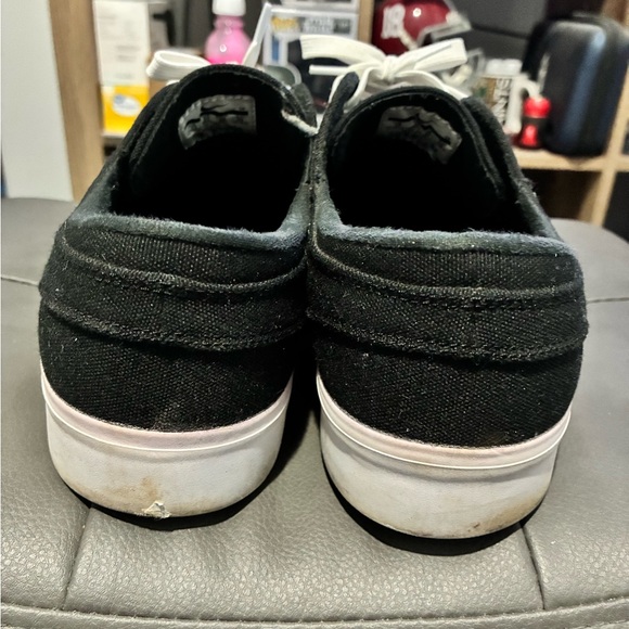 Nike Black Stefan Janoski US Men’s 12 - Picture 3 of 5